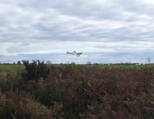 Dirt Strips and Tight Budgets: How to Chase Backcountry Flying Without Going Broke